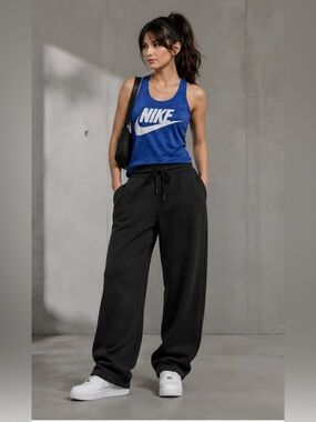 #149 🌷Nike Blue racer back Tank Top